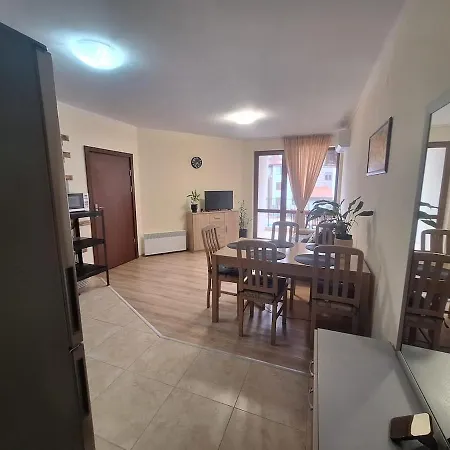 комфорт и релакс דירה *